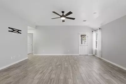 9431 Paloma Creek Drive, Tomball, TX 77375 - Photo 10