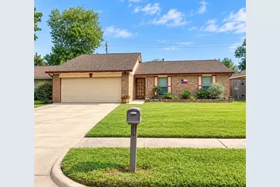 16023 Windom Drive, Houston, TX 77598 - Photo 2
