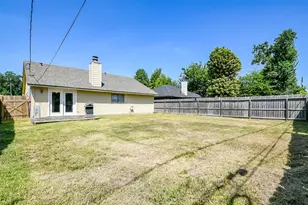 309 S Brownell St, La Porte, TX 77571 - Photo 30