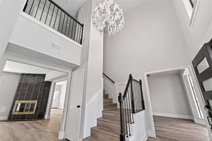 3138 Country Club Blvd, Stafford, TX 77477 - Photo 6
