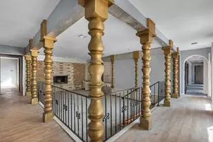 710 S Jackson St, Alvin, TX 77511 - Photo 10