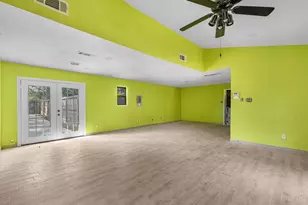 710 S Jackson St, Alvin, TX 77511 - Photo 12