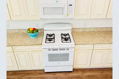 11130 Beverley Park Street, Sugar Land, TX 77498 - Photo 6