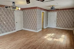 716 Dogwood St, Robinson, TX 76706 - Photo 34