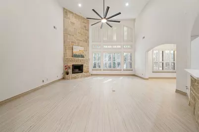 10332 Hunter Creek Lane, Conroe, TX 77304 - Photo 4