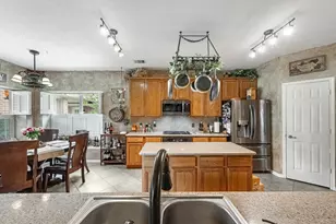 16002 Dunes Dr, Crosby, TX 77532 - Photo 10