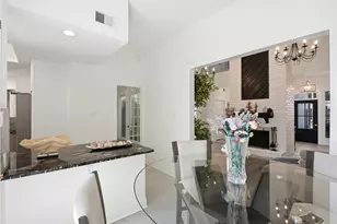 9407 Denbury Way, Houston, TX 77025 - Photo 14