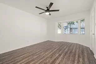 1257 E Witte Rd, Houston, TX 77055 - Photo 24