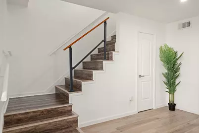 1257 E Witte Road #16, Houston, TX 77055 - Photo 10