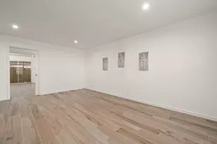 1257 E Witte Rd, Houston, TX 77055 - Photo 8