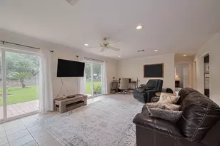24 Champions Colony E, Houston, TX 77069 - Photo 10