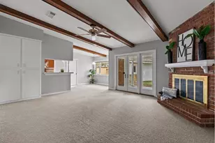 606 Forest Lake Dr, Seabrook, TX 77586 - Photo 10