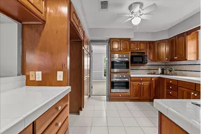 606 Forest Lake Drive, Seabrook, TX 77586 - Photo 14