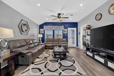 5619 Avalon Woods Drive, Houston, TX 77373 - Photo 1