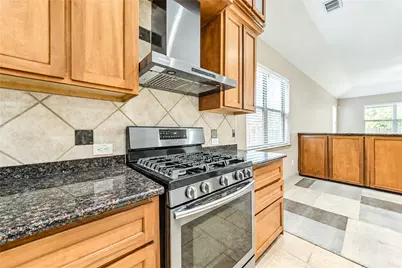 6210 Bristol Path Lane, Sugar Land, TX 77479 - Photo 12