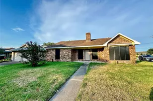 3010 Pine St, Galveston, TX 77551 - Photo 1