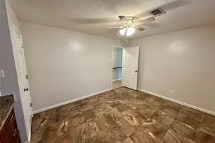 3010 Pine St, Galveston, TX 77551 - Photo 16
