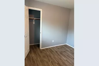 7214 Crescent Mills Drive, Houston, TX 77083 - Photo 10