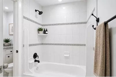7200 Clarewood Drive #1700, Houston, TX 77036 - Photo 14