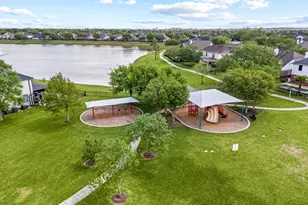 2526 Winged Dove Dr, League City, TX 77573 - Photo 34