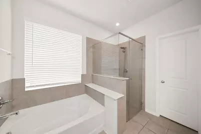 15639 Lakewood Terrace Drive, Tomball, TX 77377 - Photo 24