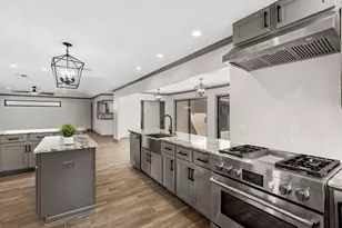 3031 Fairway Dr, Sugar Land, TX 77478 - Photo 18