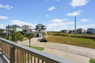 25102 Sausalito Drive, Galveston, TX 77554 - Photo 6