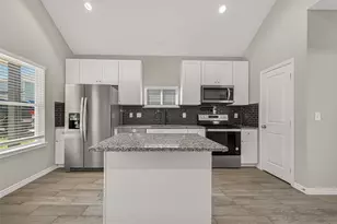 352 Westchase, Montgomery, TX 77316 - Photo 12