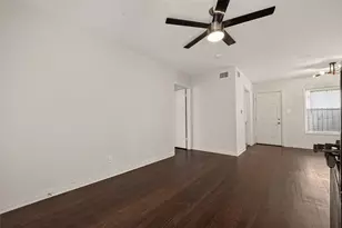 2420 McDuffie St, Houston, TX 77019 - Photo 12