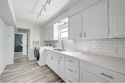 2420 McDuffie Street #5, Houston, TX 77019 - Photo 14
