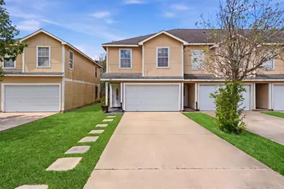 527 Solomon Lane, Brookshire, TX 77423 - Photo 1