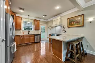 222 Oak Road Rd, Clear Lake Shores, TX 77565 - Photo 8