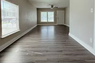 8708 Lanewood Dr, Houston, TX 77016 - Photo 4