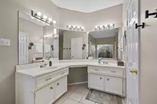 2372 Autumn Mist Ct, League City, TX 77573 - Photo 18