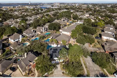 2372 Autumn Mist Court, League City, TX 77573 - Photo 40