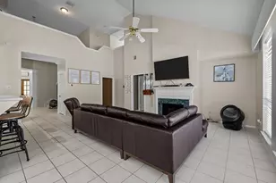 2372 Autumn Mist Ct, League City, TX 77573 - Photo 12