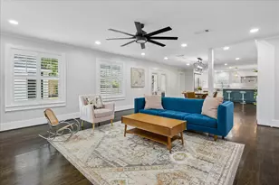 1013 Fisher St, Houston, TX 77018 - Photo 8