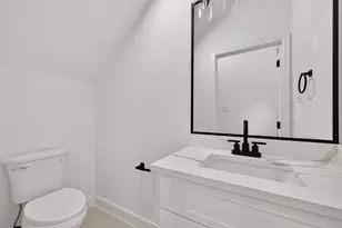 8110 Carver Rd, Houston, TX 77088 - Photo 12