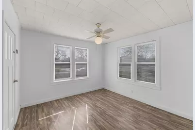 403 N College Street, Weimar, TX 78962 - Photo 14