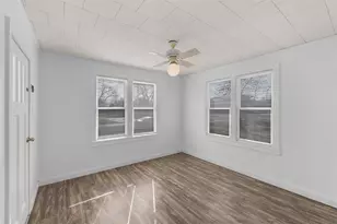 403 N College St, Weimar, TX 78962 - Photo 14