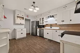 416 E Caney St, Wharton, TX 77488 - Photo 6