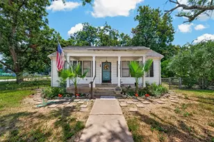 416 E Caney St, Wharton, TX 77488 - Photo 1