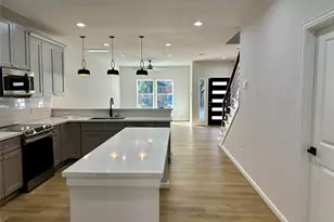 2314 McKee St, Houston, TX 77009 - Photo 2