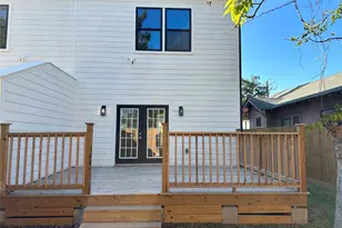 2314 McKee St, Houston, TX 77009 - Photo 12