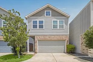 5443 Camaguey St, Houston, TX 77023 - Photo 1