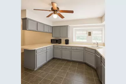 195 County Road 2171, Cleveland, TX 77327 - Photo 2