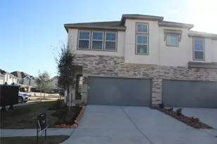 4146 Champlain Wy, Iowa Colony, TX 77583 - Photo 2