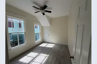 3309 Bernardo De Galvez Avenue, Galveston, TX 77550 - Photo 10