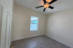 3309 Bernardo De Galvez Ave, Galveston, TX 77550 - Photo 22