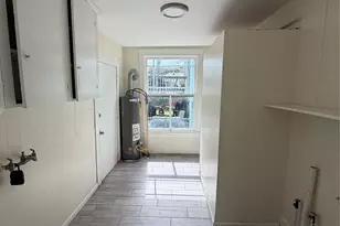 3309 Bernardo De Galvez Ave, Galveston, TX 77550 - Photo 14